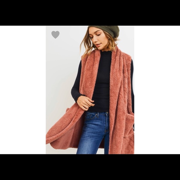 New Plush Vest Sz S-L - Picture 3 of 3